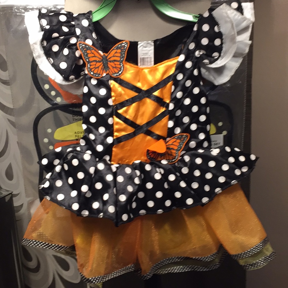 Costume